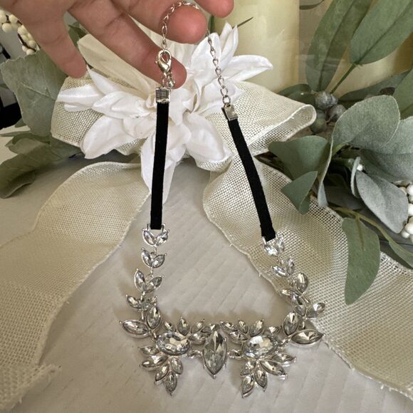 Silver Rhinestone Necklace Fashion Statement Women’s Formal Collar Adaptable - Picture 4 of 8